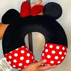 Minne Mouse Neck Pillow
